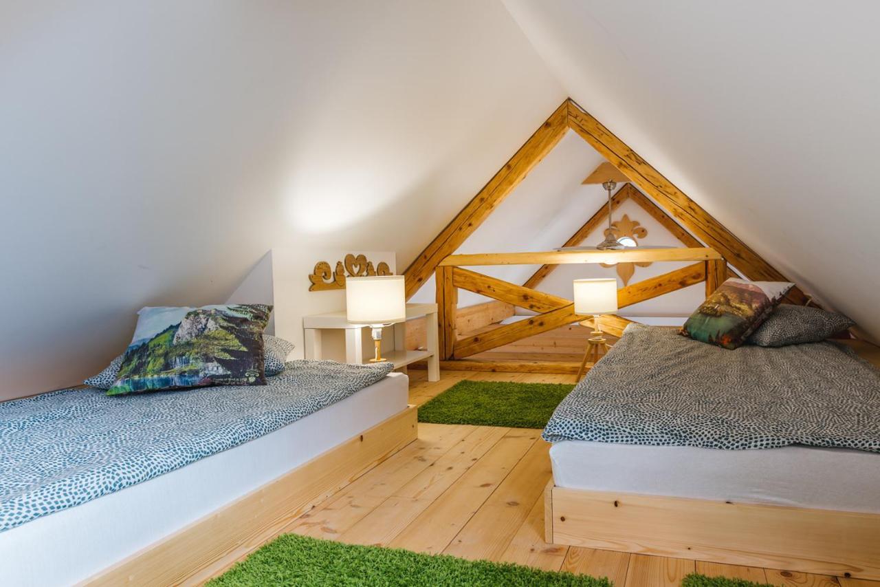 Guesthouse Sabine - Pr' Skminc Bohinjska Bela Kültér fotó